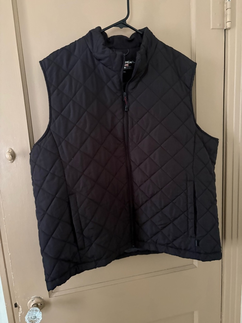 Hawke & Co Quilted Zip-Up Vest - Black
